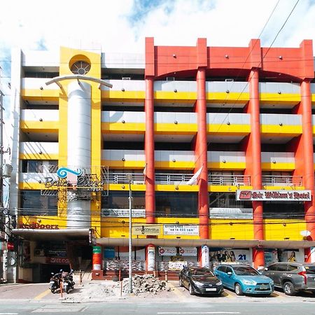 Hotel Reddoorz At Timog Avenue Ciudad Quezon Exterior foto